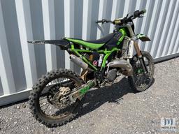 2000 KawasakiKX125 Dirt Bike