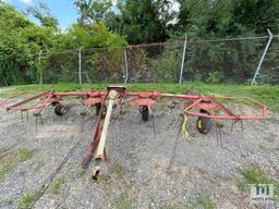 New Holland NH163 Hay Tedder