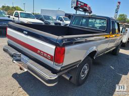 1989 Ford F250 XLT Lariat Extended Cab Pickup Truck