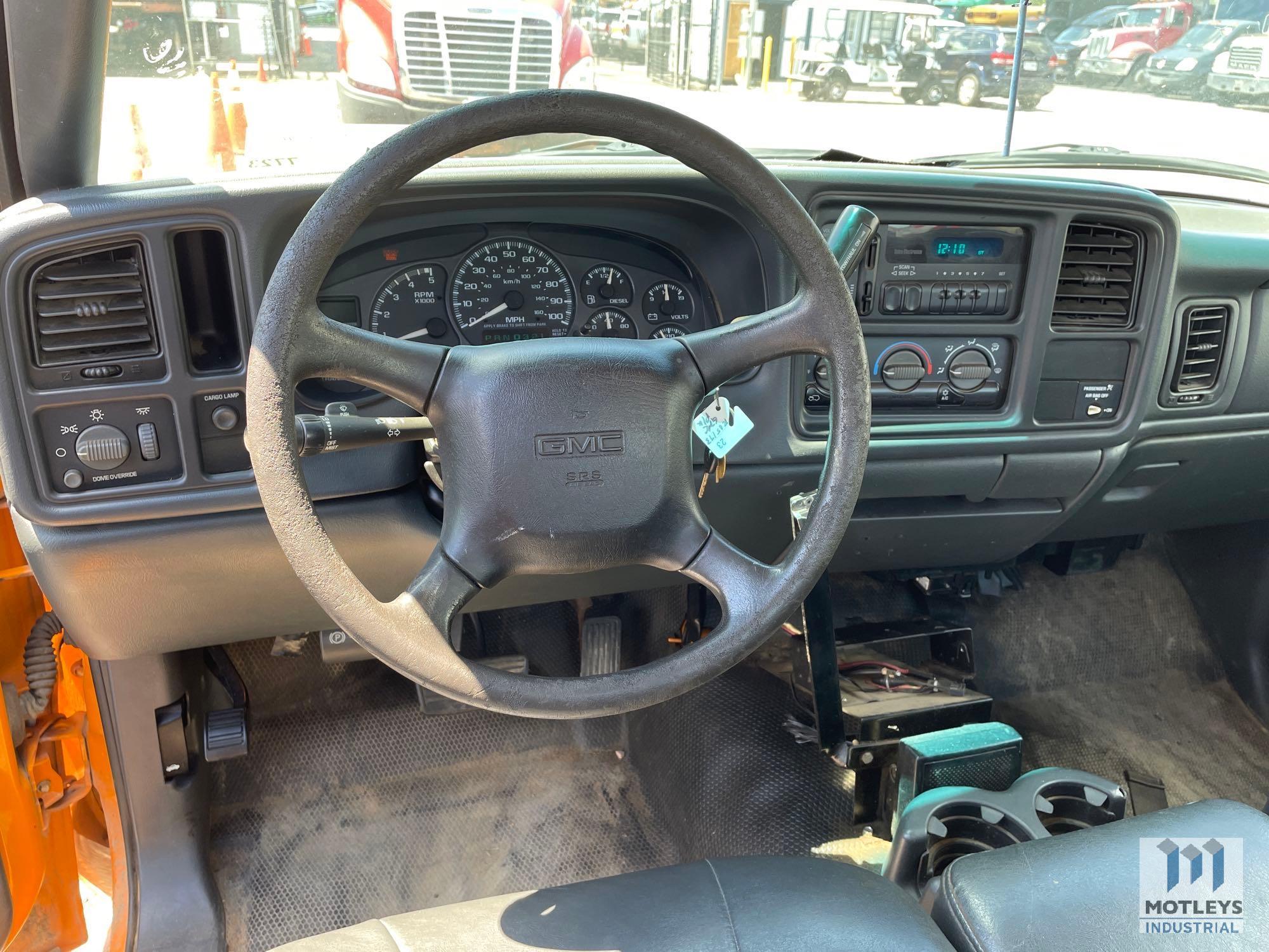 2001 GMC Sierra 2500 Pickup Truck