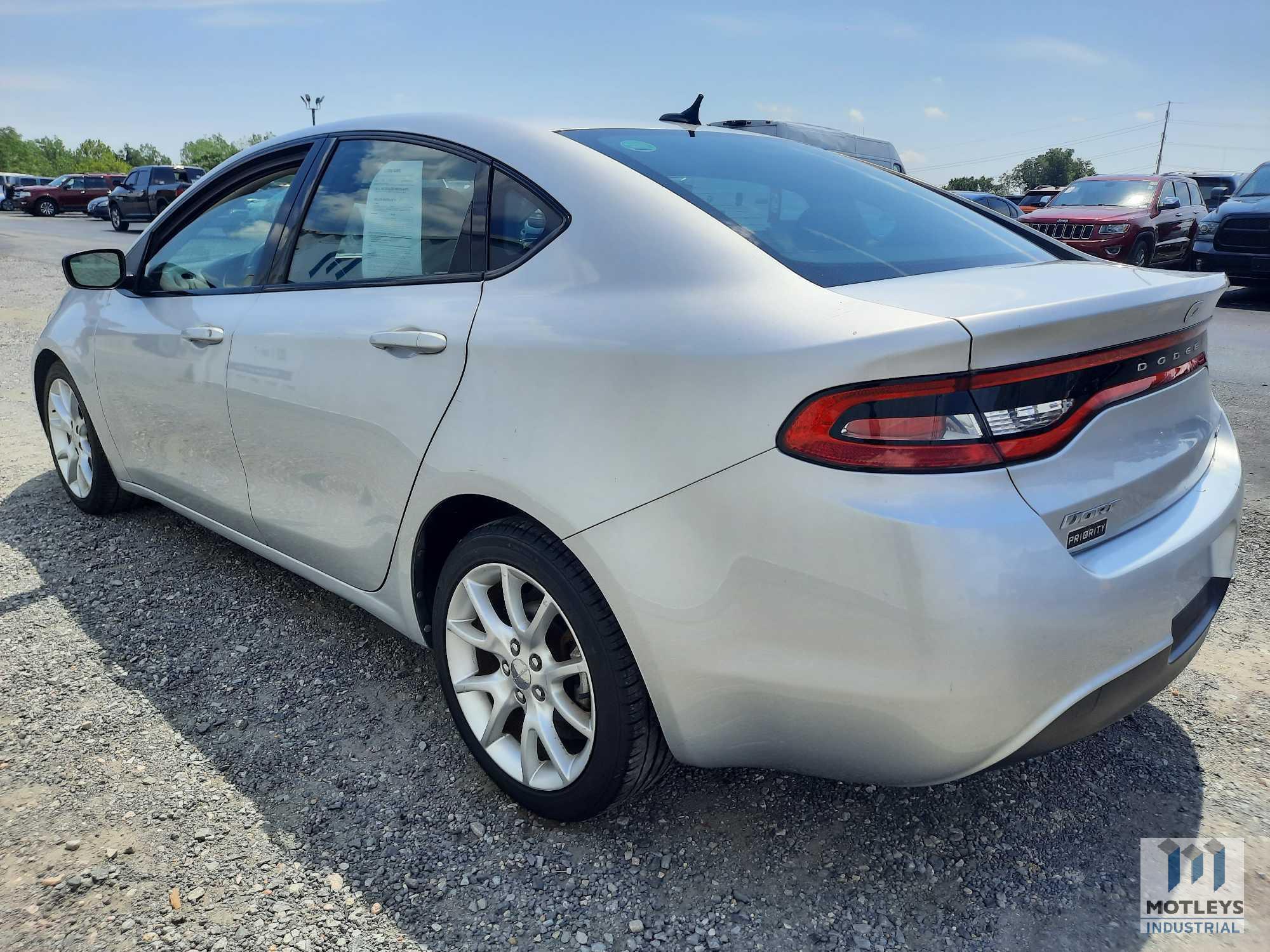 2013 Dodge Dart SXT Sedan