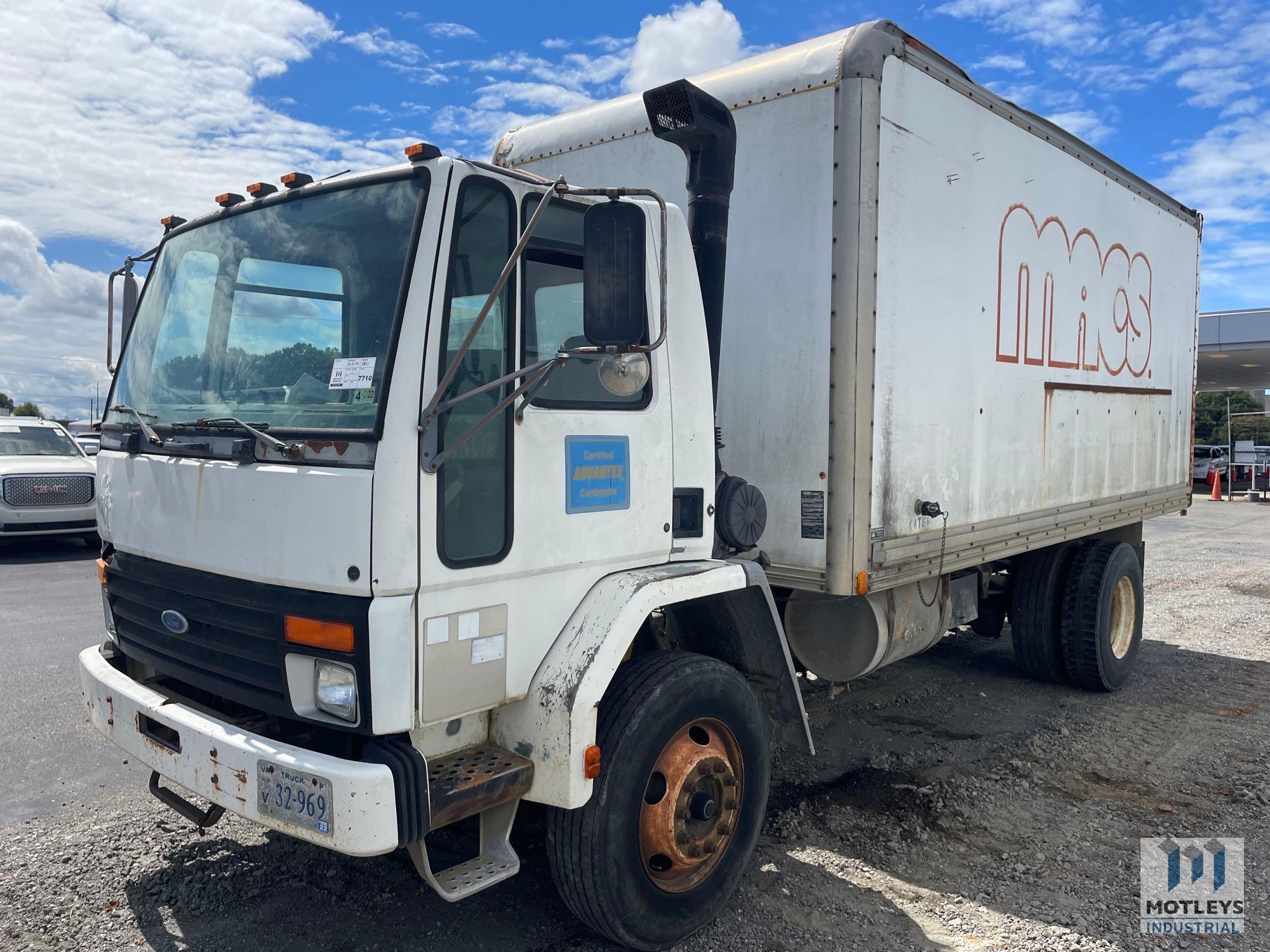 1995 Ford 18' Box Truck