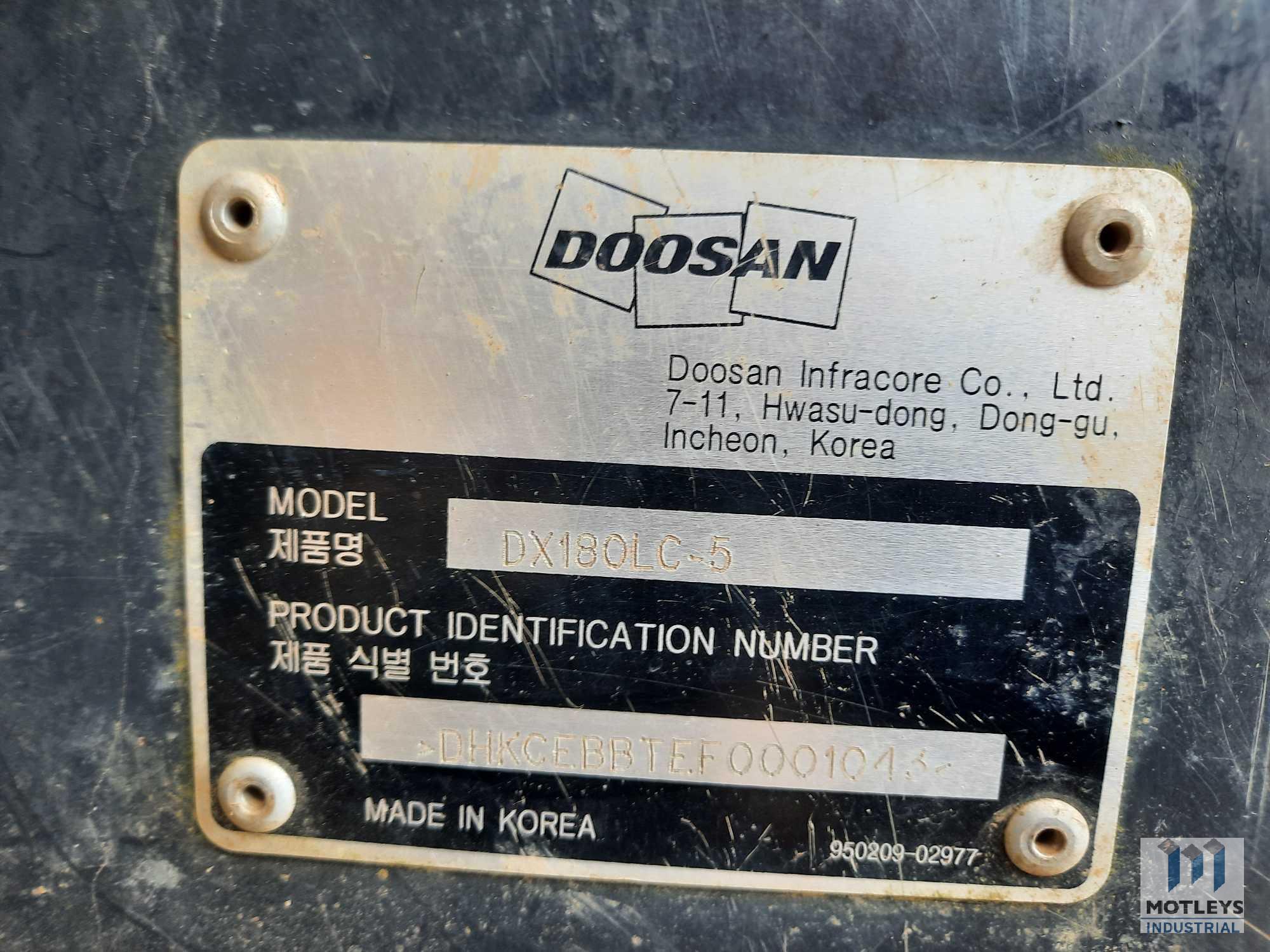 2016 Doosan DX180LC-5 Excavator