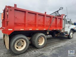 2001 International 4900 Tandem Axle Dump Truck