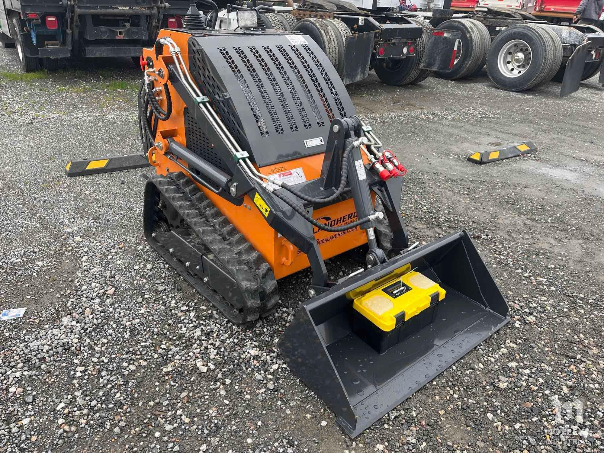 2023 Landhonor LDH-BC380 Mini Skid Steer Loader