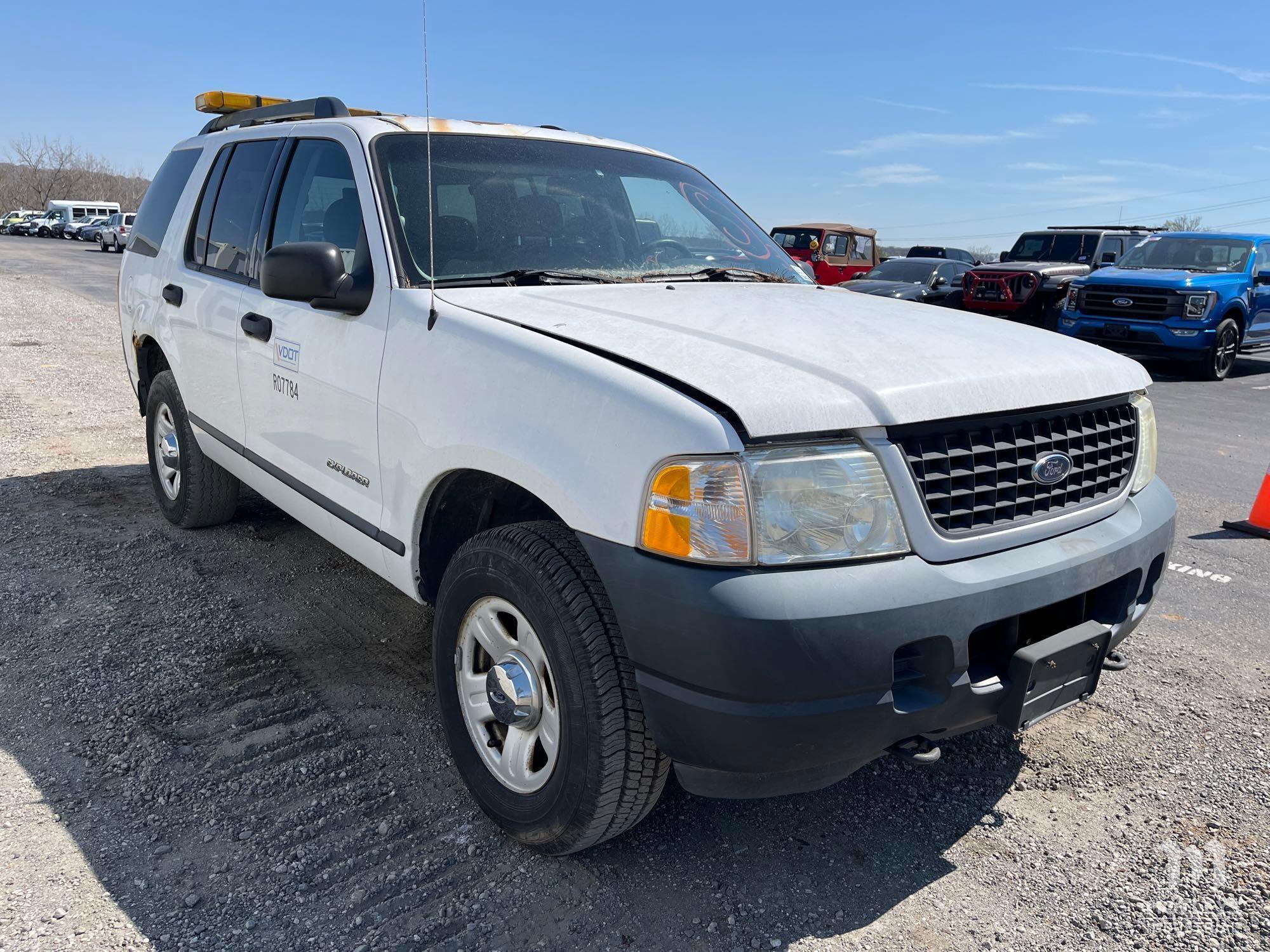 2005 Ford Explorer 4WD SUV