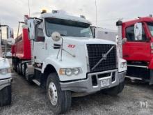 2019 Volvo VHD Centipede Dump Truck