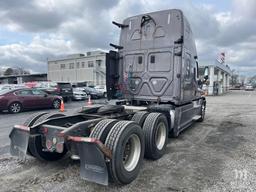 2013 Freightliner Sleeper Road Tractor