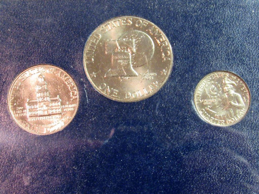 Uncirculated Bicentennial Coin Set