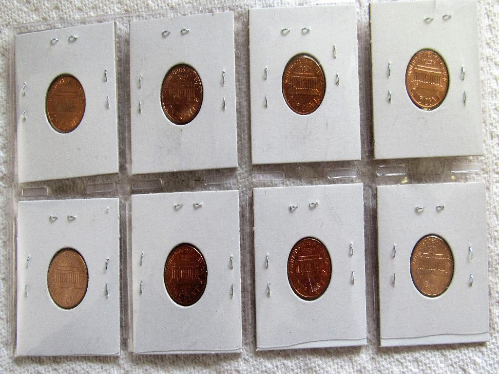 8 Uncircilated Lincoln Cents