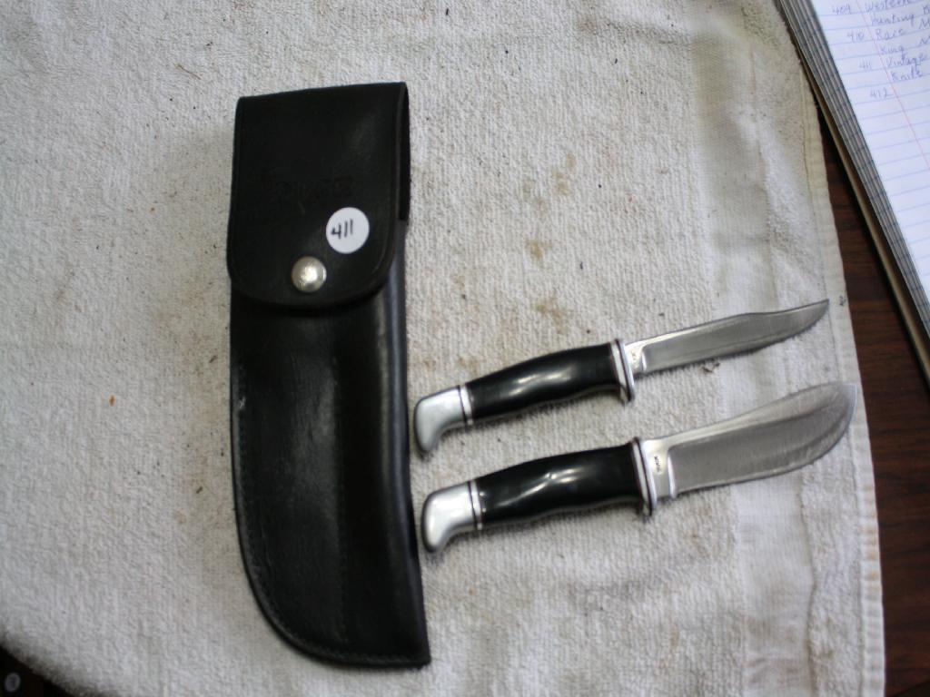 Vintage Buck Hunting and Skinning Knife Set w/Sheath
