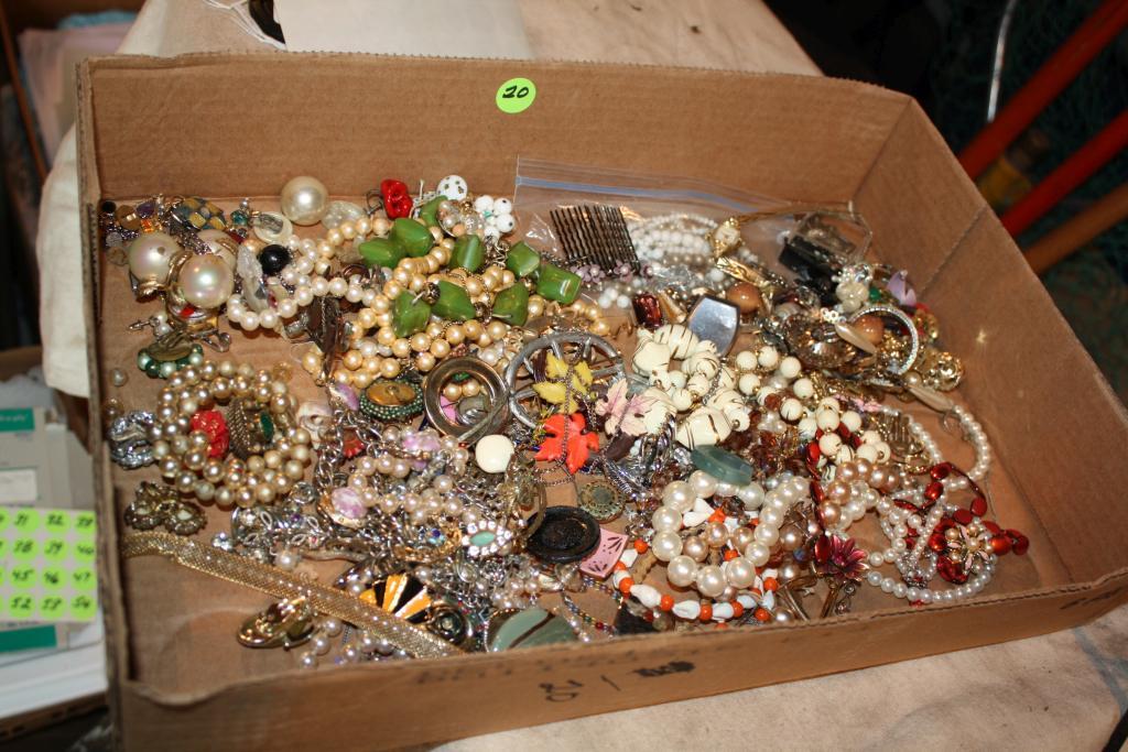 Lg. Lot of Costume Jewelry