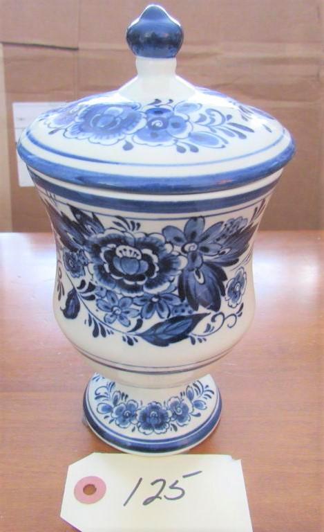 Delft candy dish