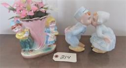 1 Dutch vase, a Dutch kissing boy and girl figurines