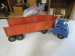 Struco manufacturing truck and trailer