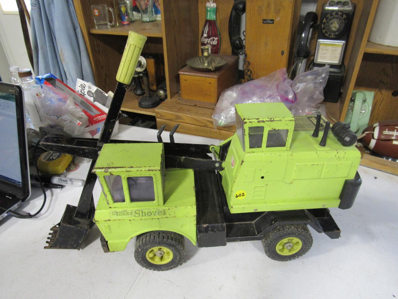 Tonka Shovel truck toy