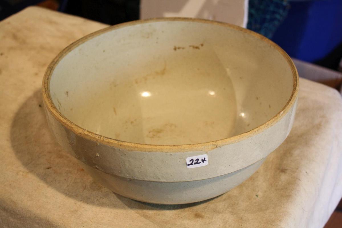 Crock Cap Mixing Bowl