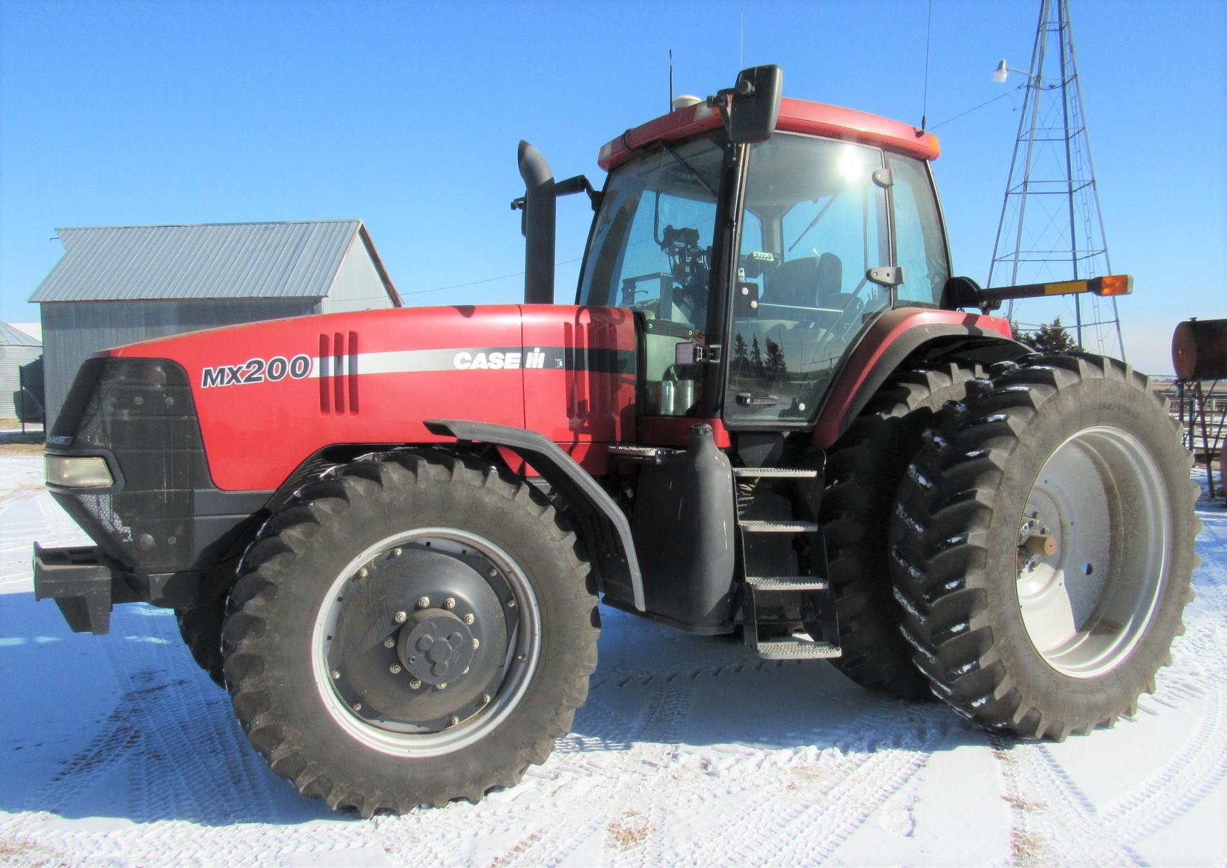 2000 CASE/IH 200 Tractor 3500 Hours GPS Equipped