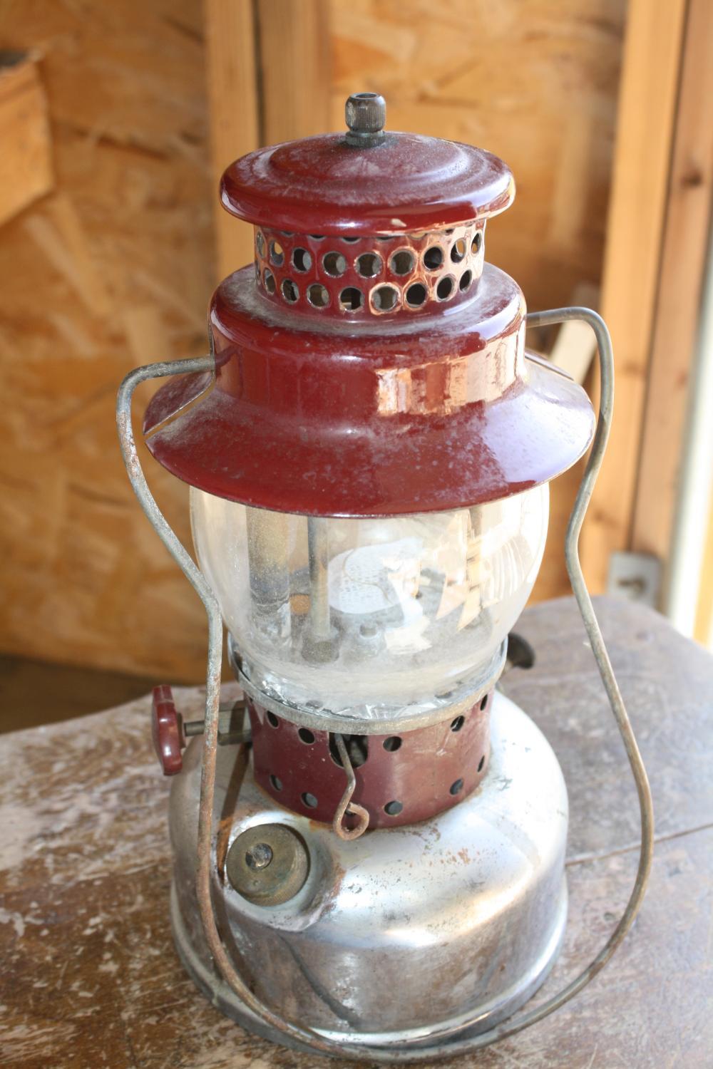 AGM Gas Lantern, Single Mantle, Maroon Enamel