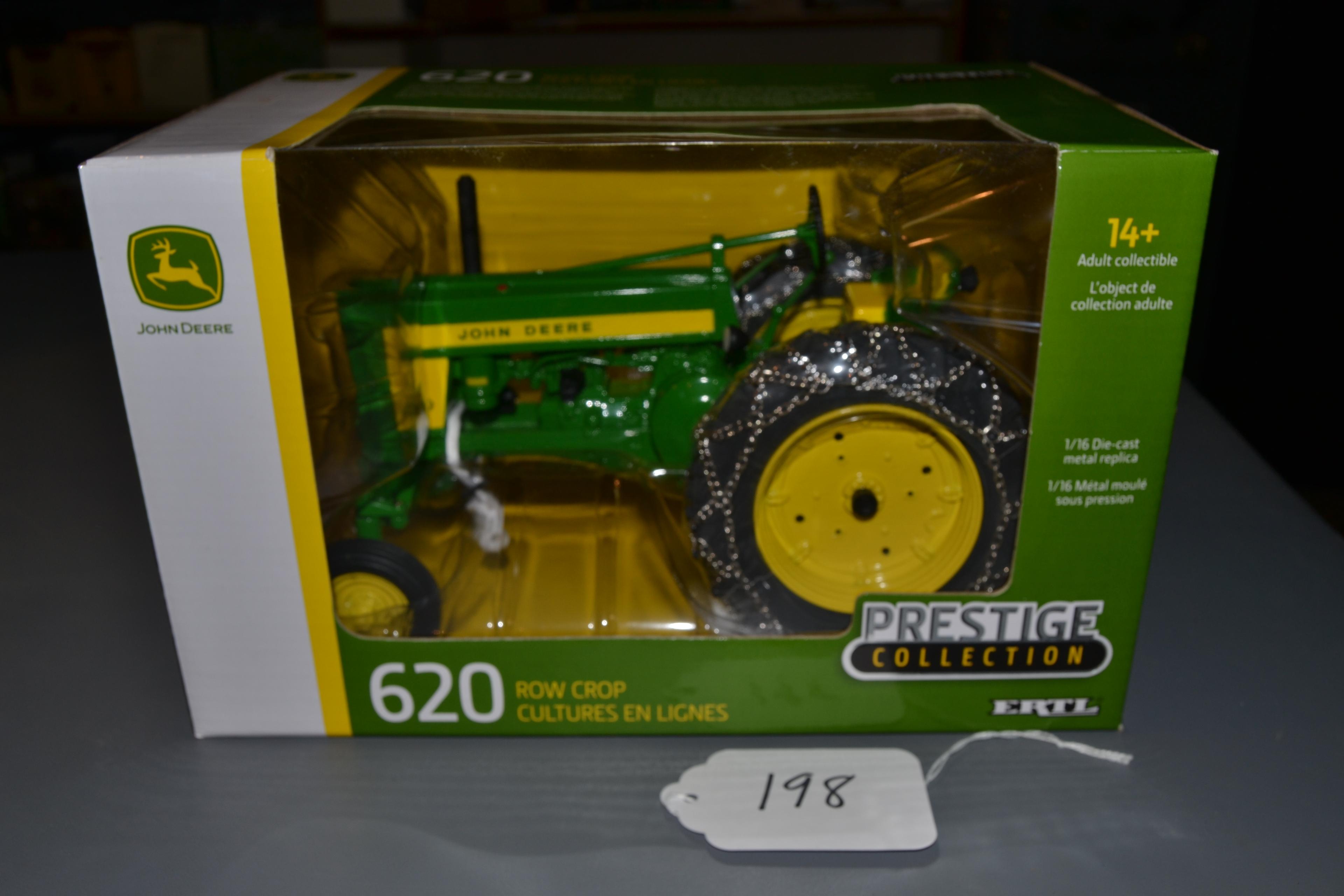 prestige collection diecast JD "620" row-crop collection  W/box