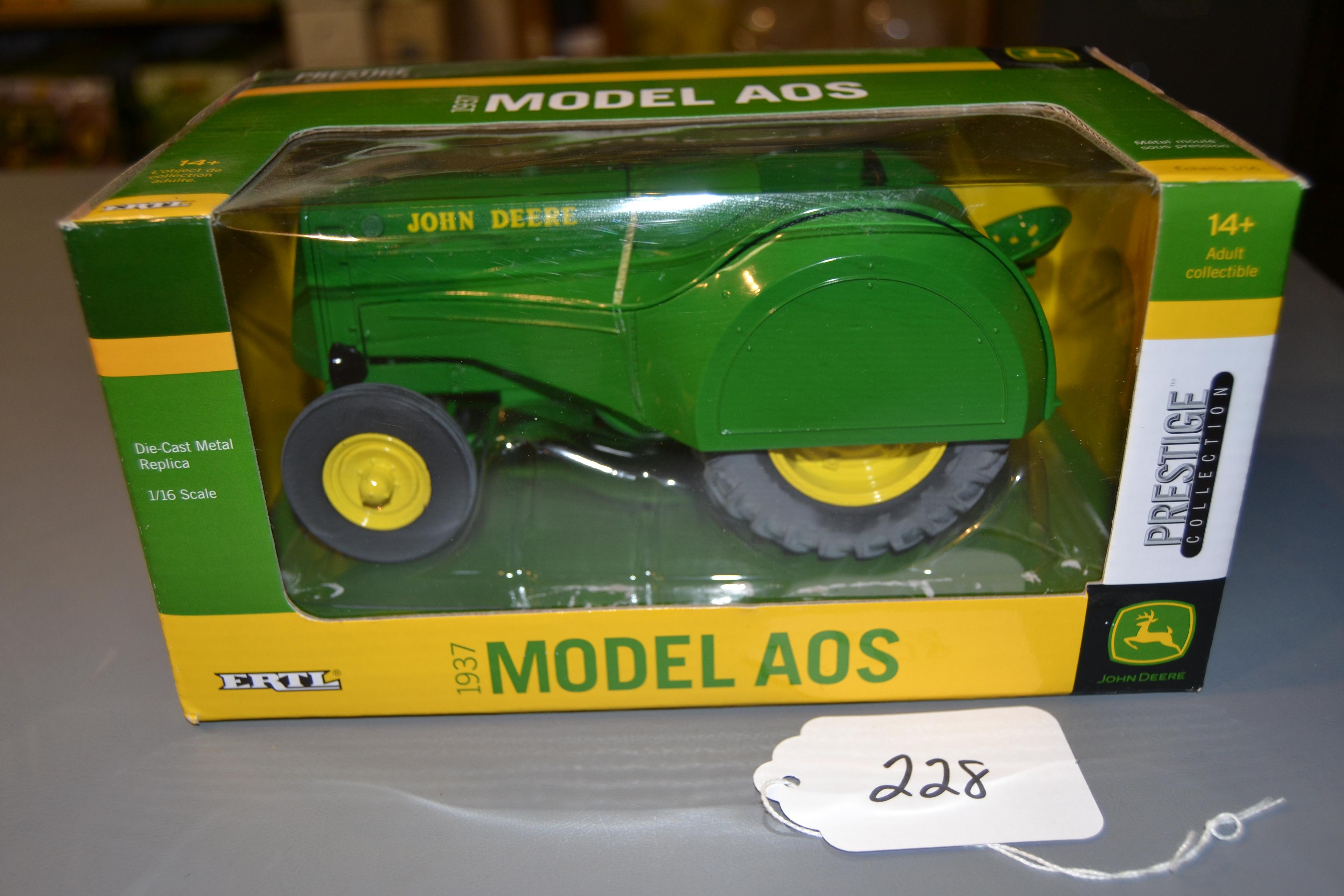prestige collection diecast JD 1937 "AOS" tractor W/box