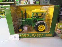 diecast JD "4320" tractor with cab  W/box