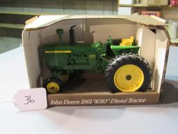 diecast JD 1961 "4010" diesel tractor W/box