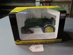 diecast JD highly detailed "M" tractor & blade W/ box