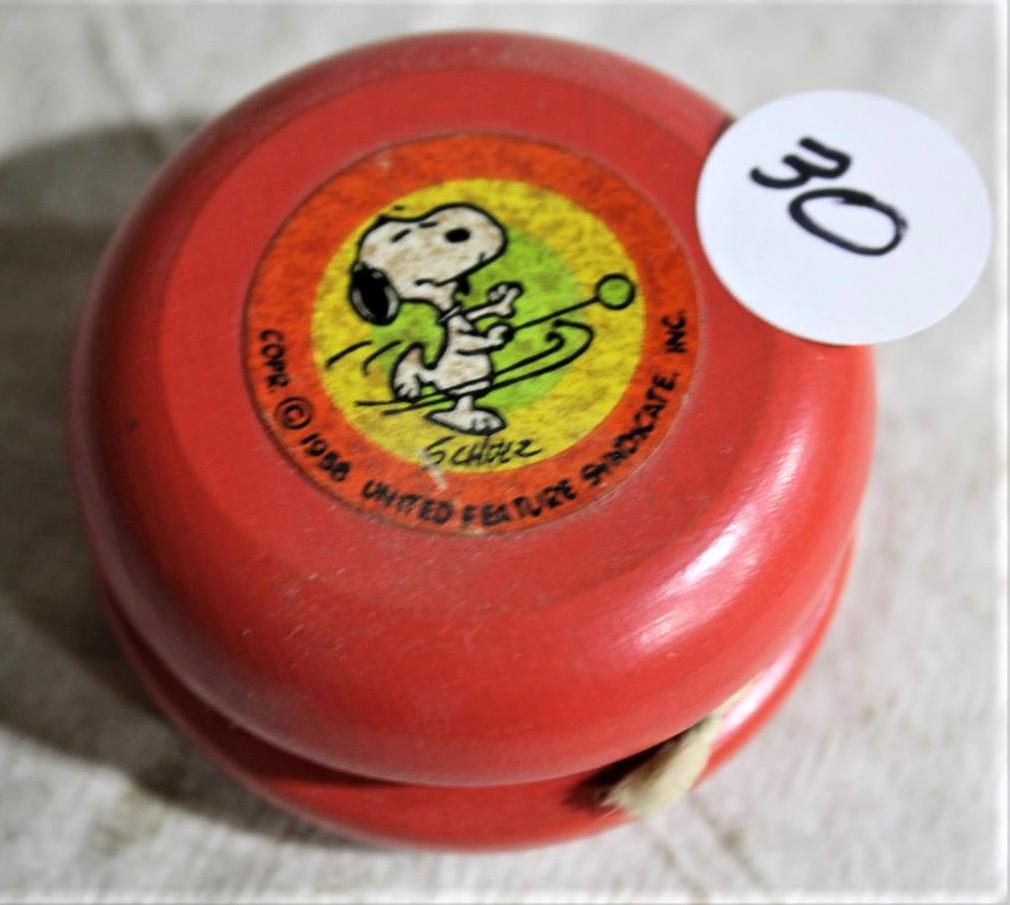 1958 Snoopy YoYo Wood Schulz