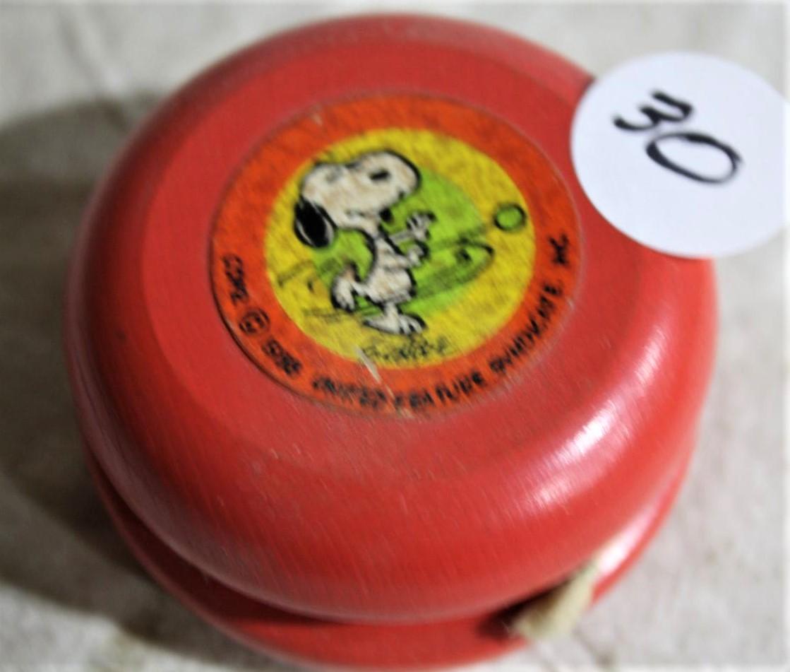 1958 Snoopy YoYo Wood Schulz