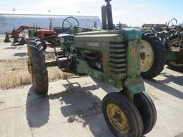 JD B TRACTOR