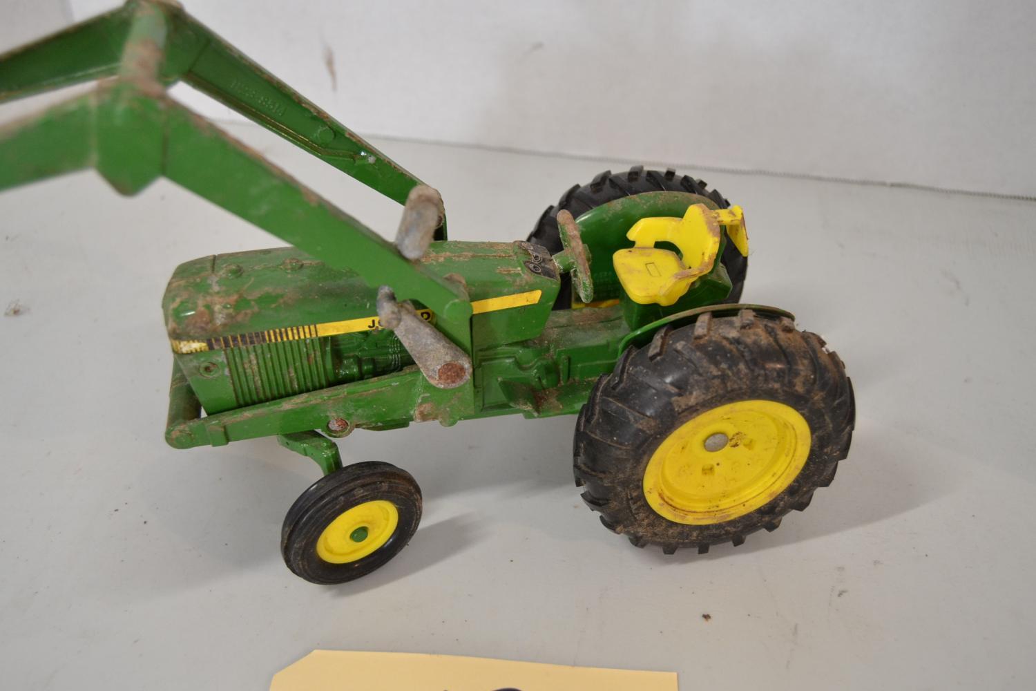 JD diecast tractor & loader