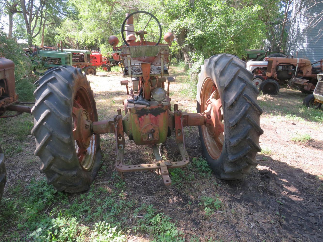 IH Farmall M Tractor