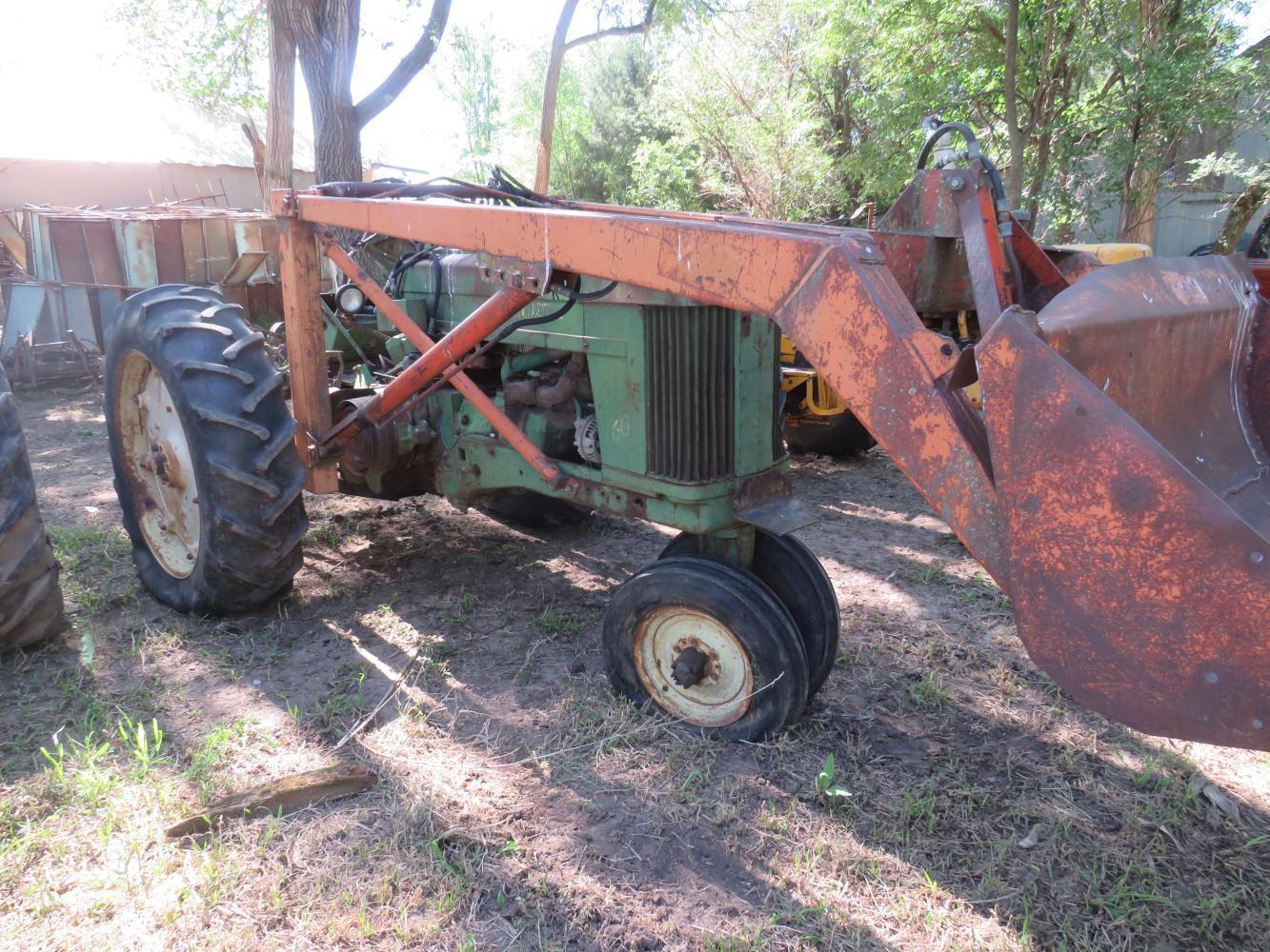 JD 60 w/loader and 3 Point