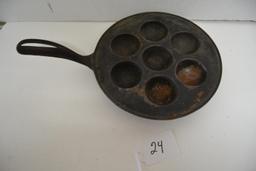 cast iron cake and muffin pans