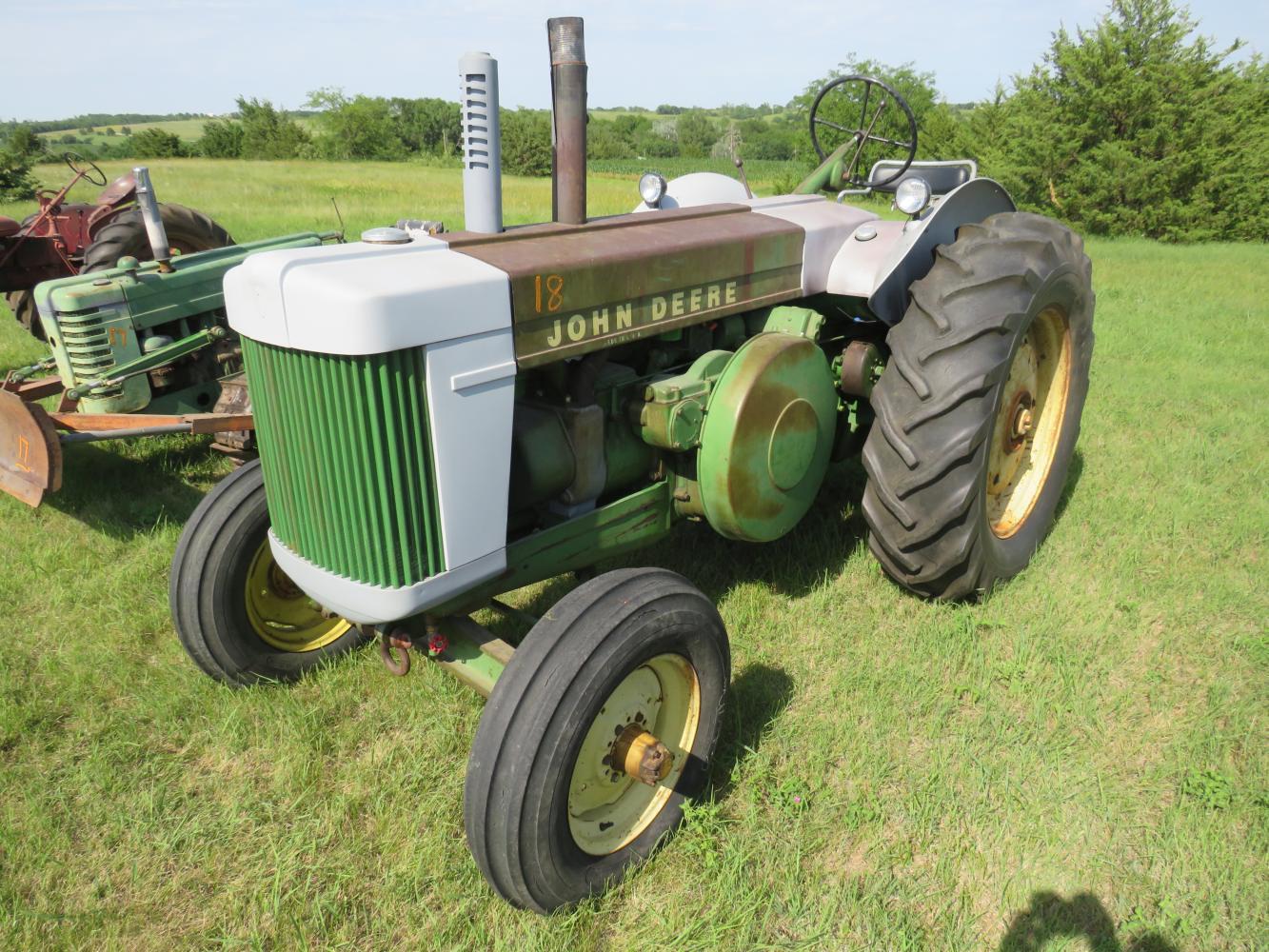 1950 JOHN DEERE MODEL R