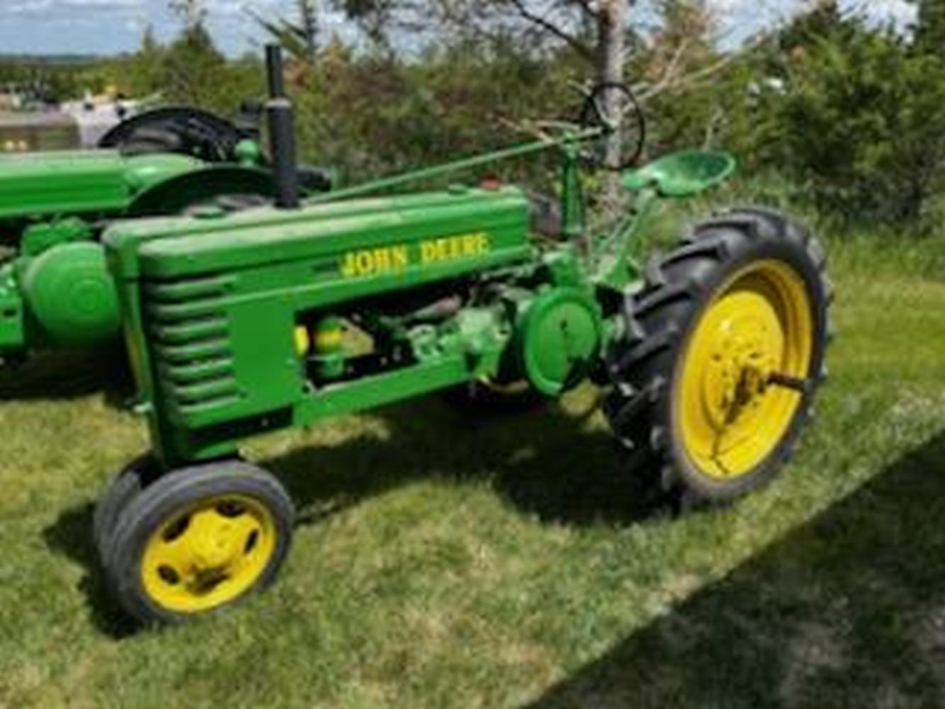 JOHN DEERE MODEL H