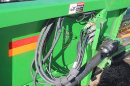 John Deere  625F. Full Finger Auger, Single Point Hook Up