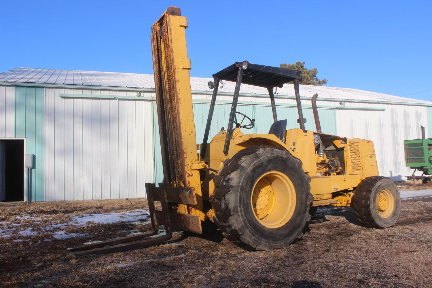 John Deere 482C Rough Terrain Forklift, Diesel