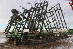 John Deere 724 Mulch Finisher