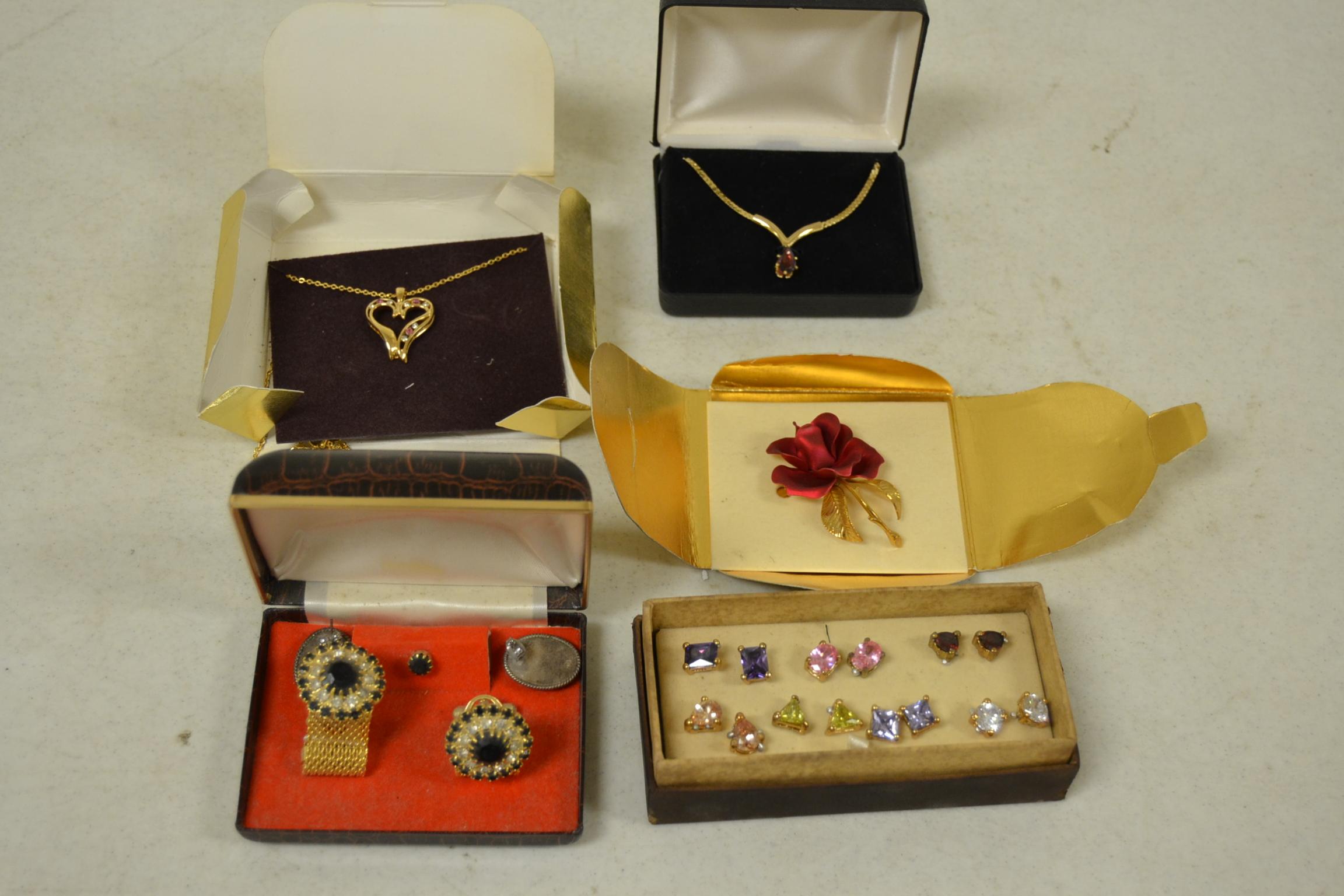 Assortment of Jewelry