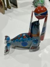 Vintage Tin Seal Wind-up Toy