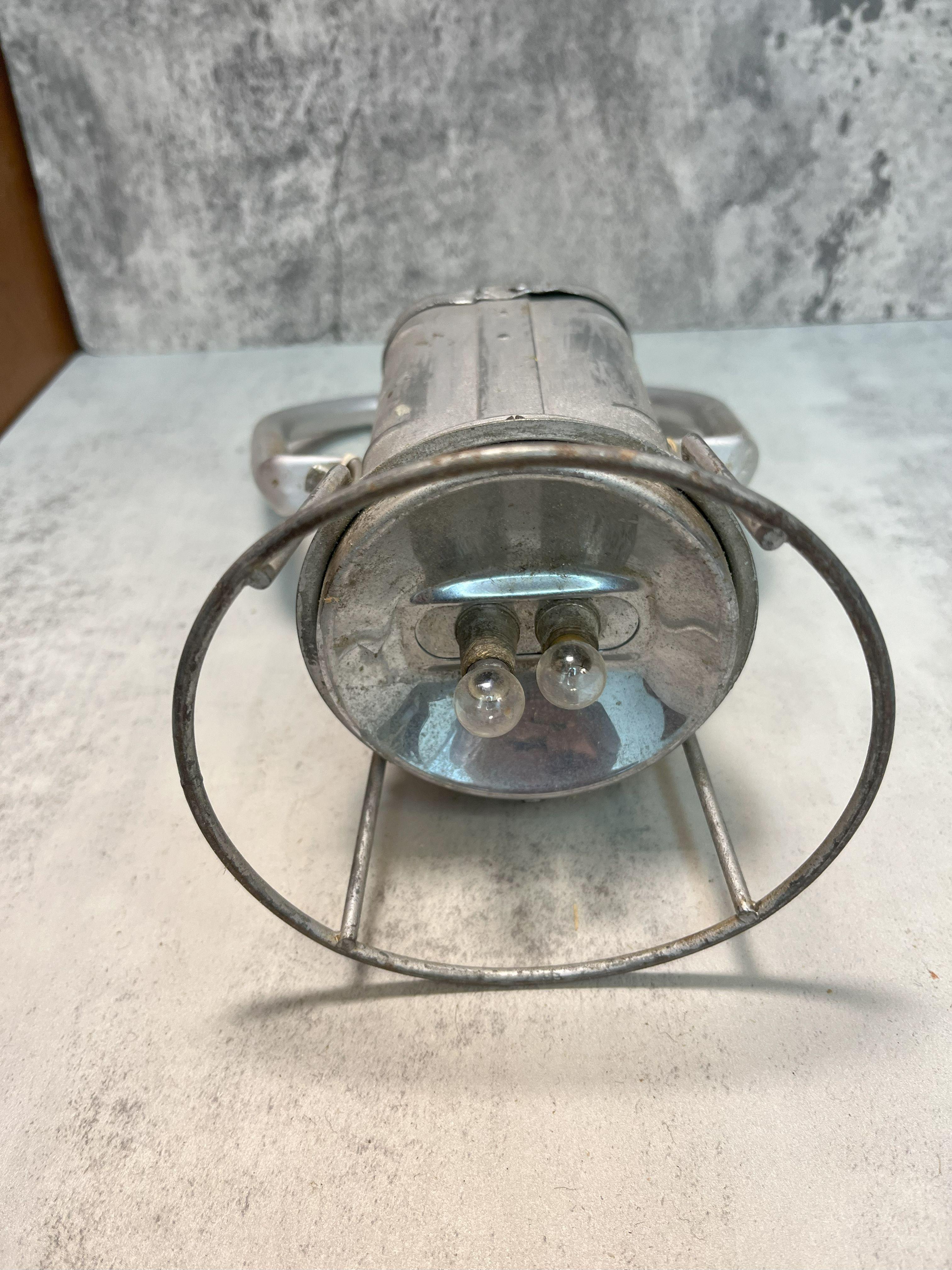 Justice Railroad Train Lantern Double Bulb works