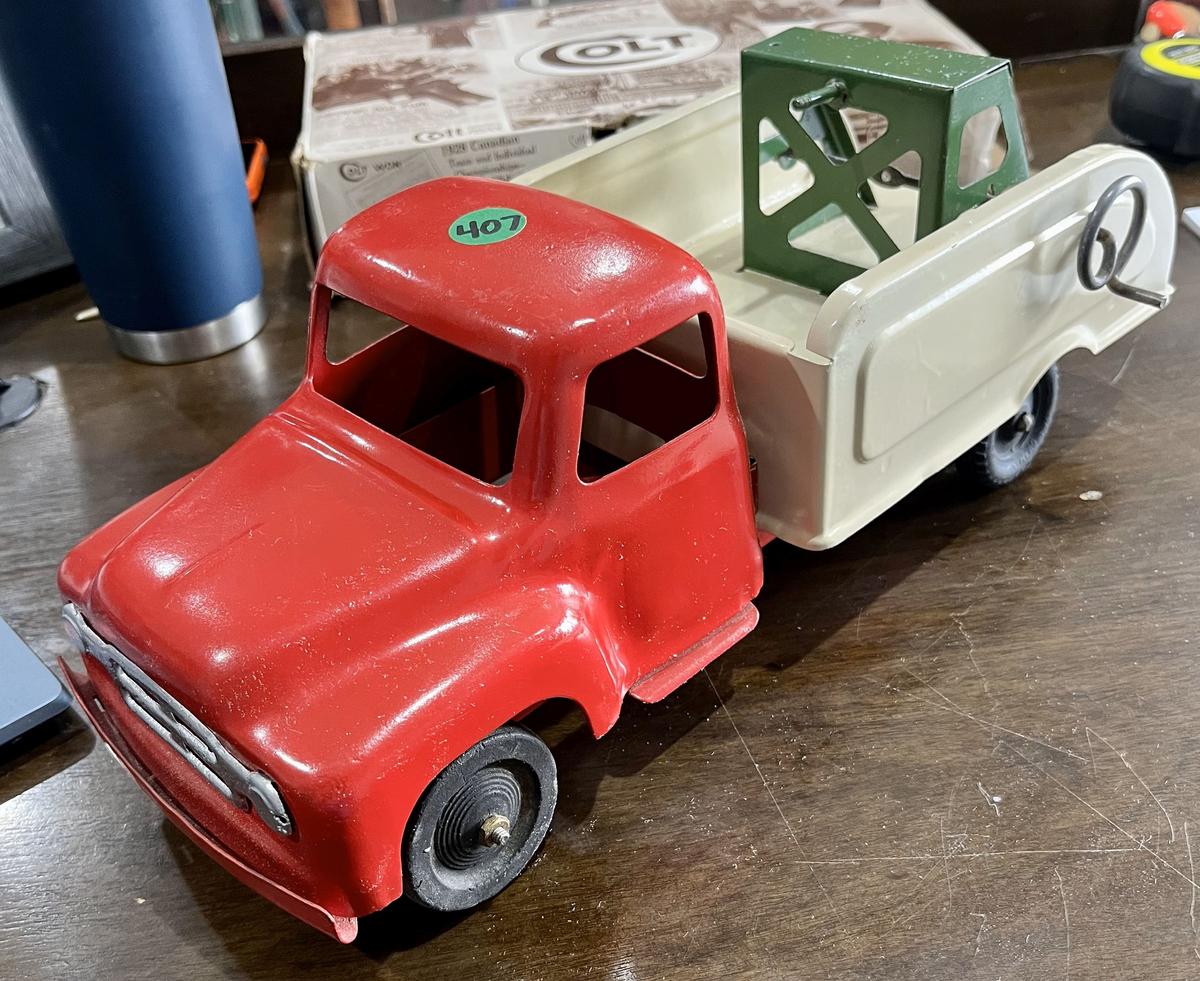 Vintage Buddy L Wrecker Truck