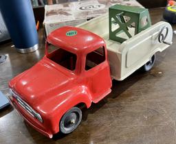 Vintage Buddy L Wrecker Truck