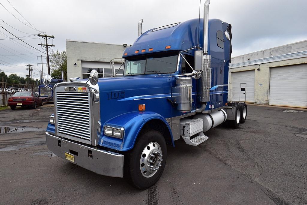 2005 Freightliner Classic Xl