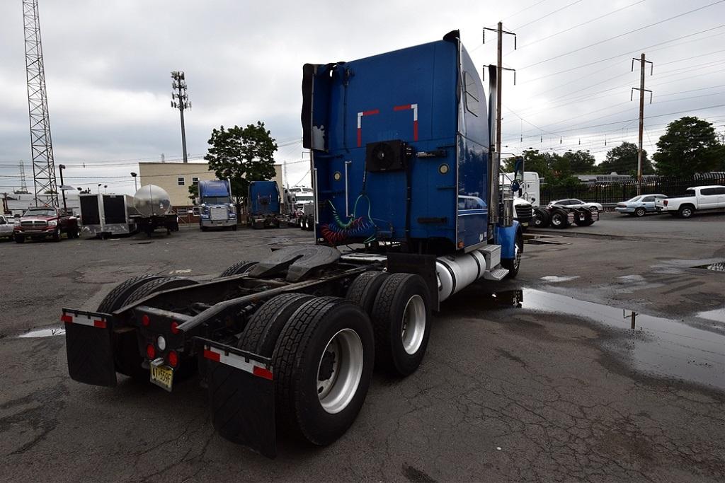 2005 Freightliner Classic Xl