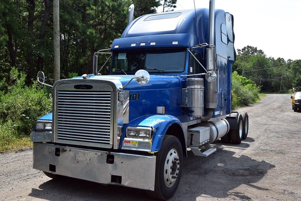 2004 Freightliner Classic Xl Truck Tractor