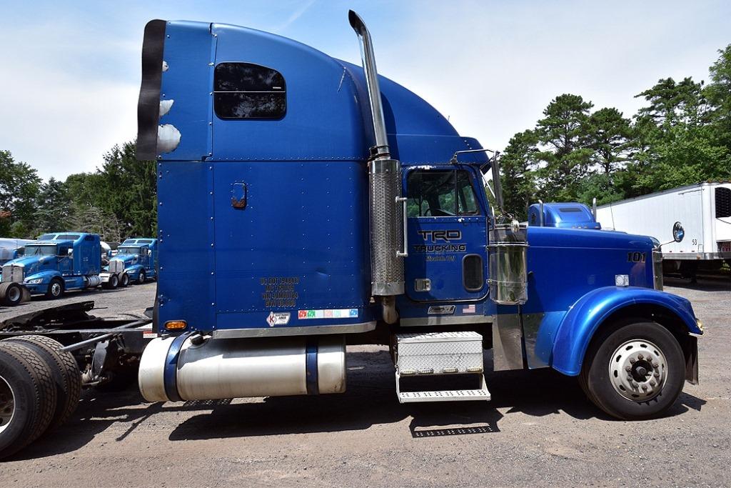 2004 Freightliner Classic Xl Truck Tractor