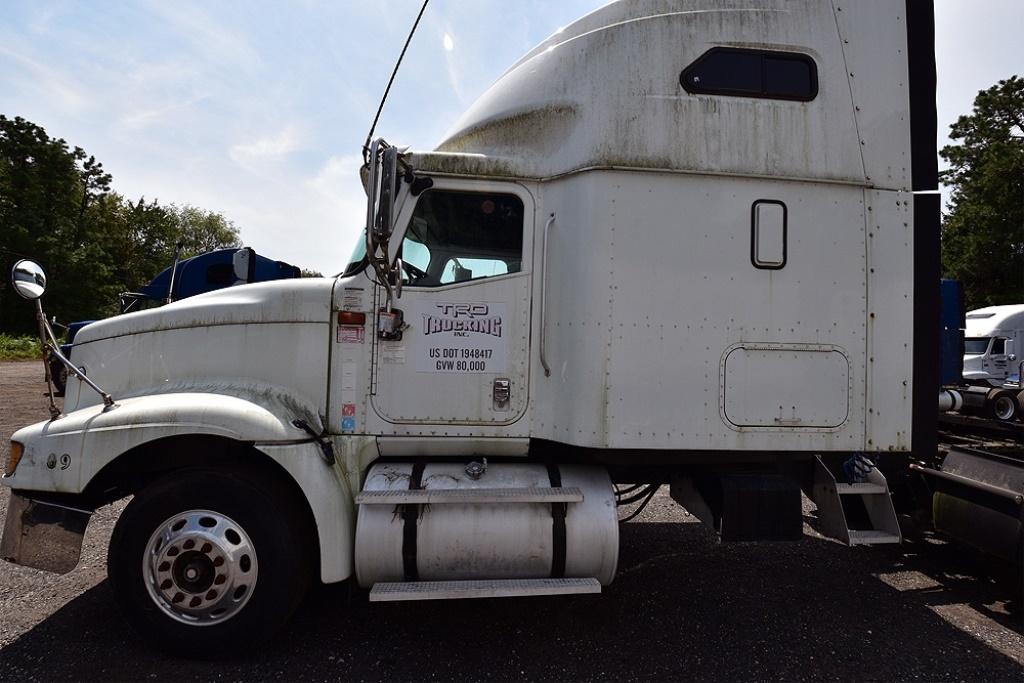 2002 International 9200 Truck Tractor